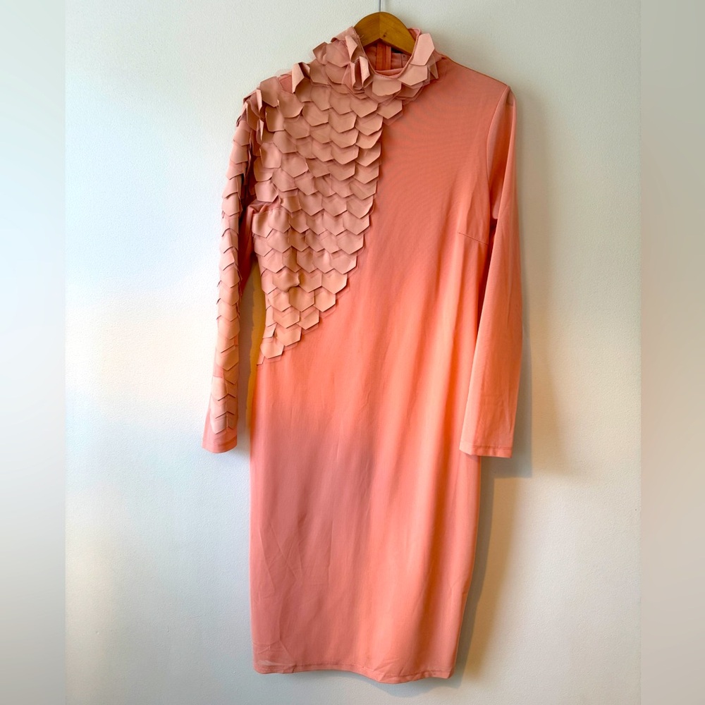 Pink Boutique Long Sleeve Dress with Cool Details New Large - Picture 2 of 10